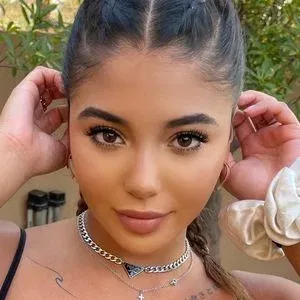 Habin Onlyfans Photo Gallery 