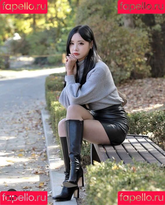 Habin Onlyfans Photo Gallery 