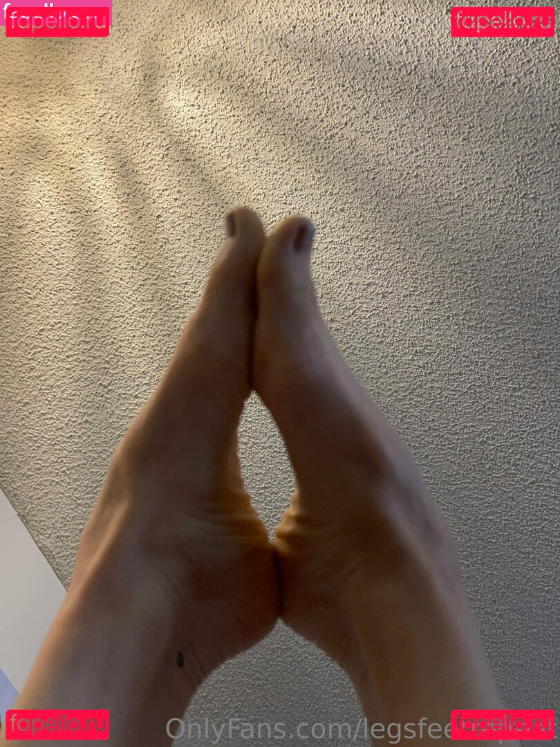 legsfeetrepeat Nude Onlyfans Photo 17