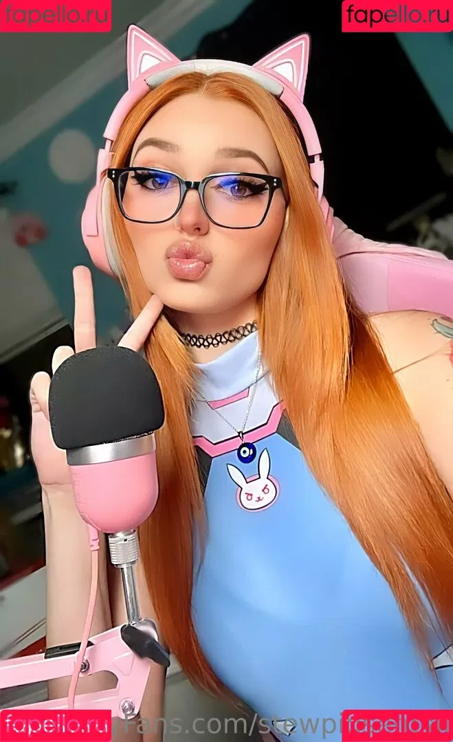 stewpidsenpai Onlyfans Photo Gallery 