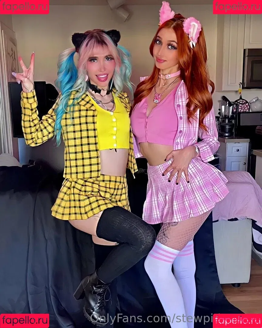 stewpidsenpai Onlyfans Photo Gallery 