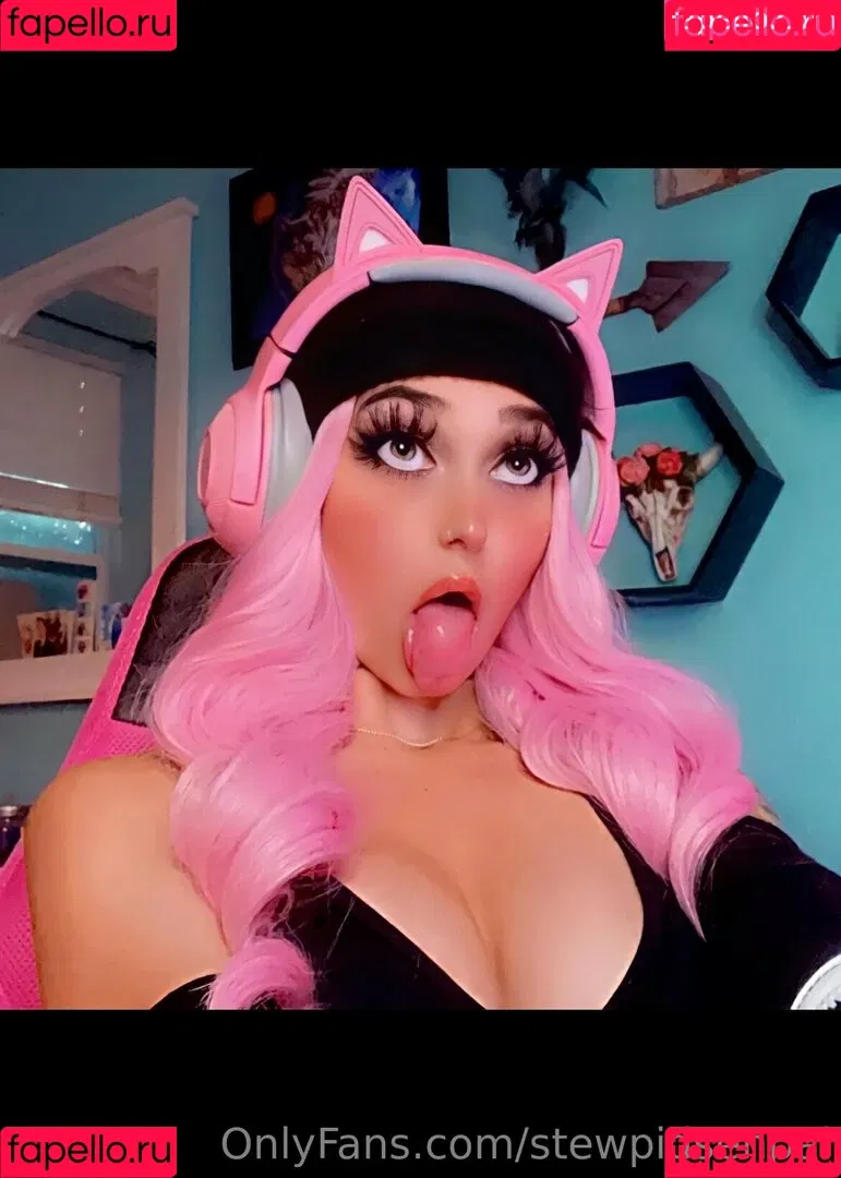 stewpidsenpai Onlyfans Photo Gallery 