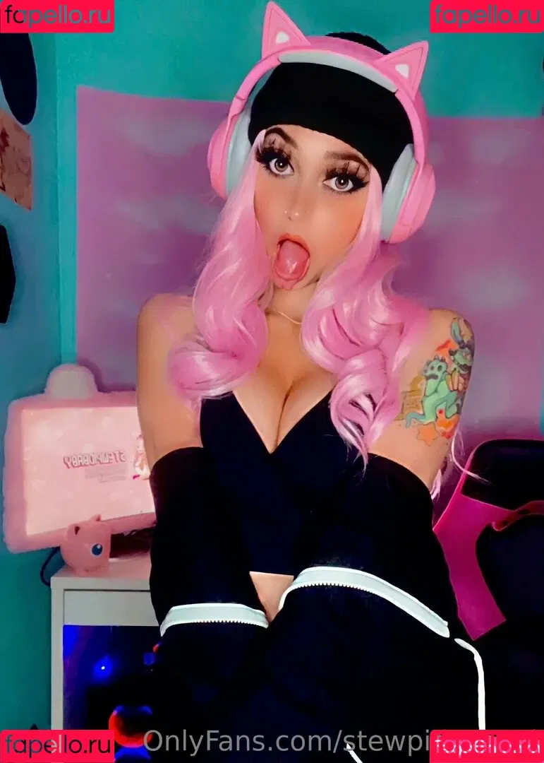 stewpidsenpai Onlyfans Photo Gallery 