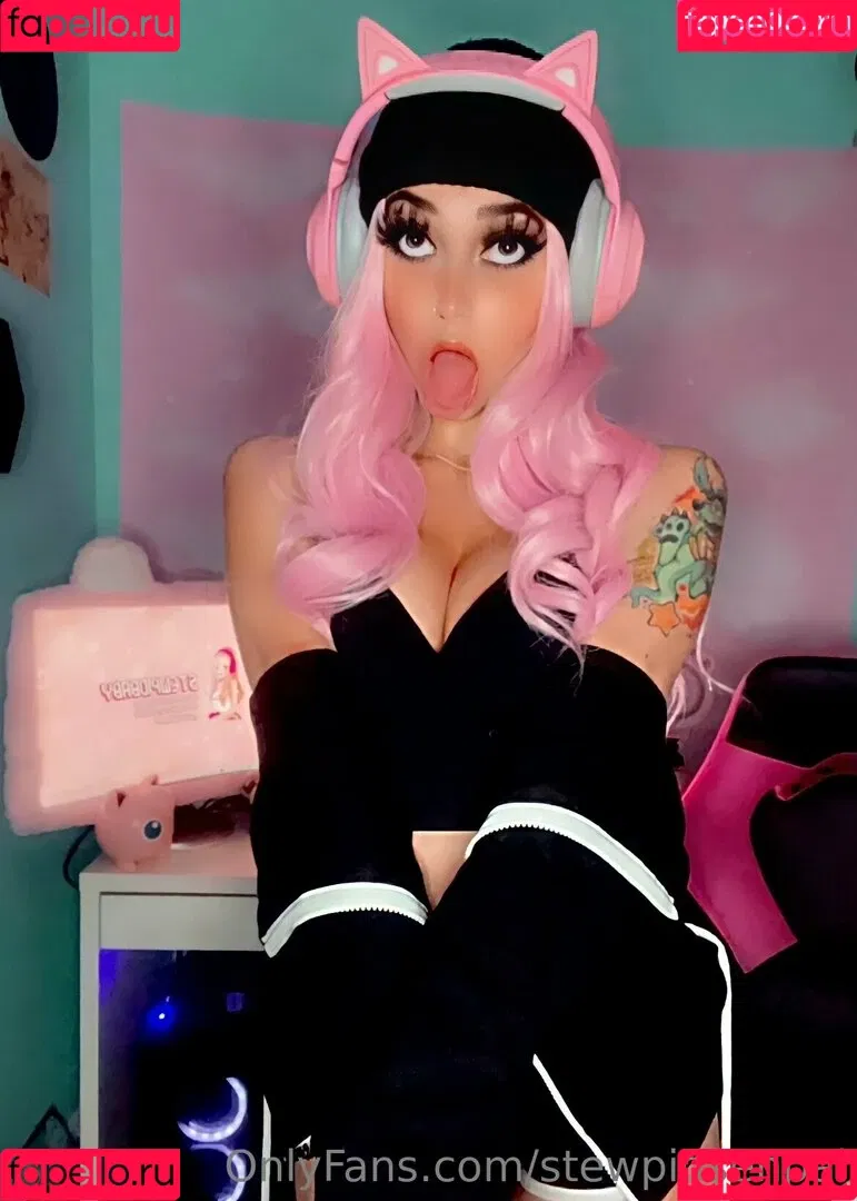 stewpidsenpai Onlyfans Photo Gallery 