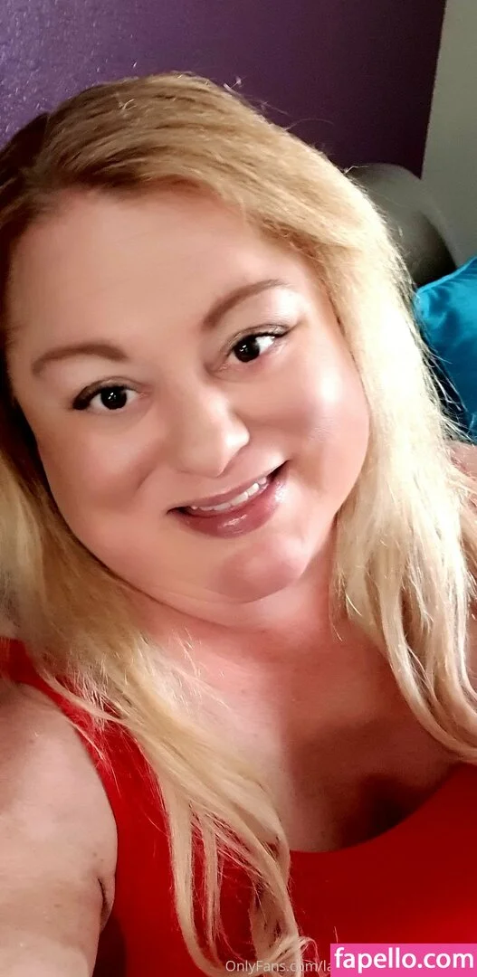 laceys_muscular_calves Onlyfans Photo Gallery 