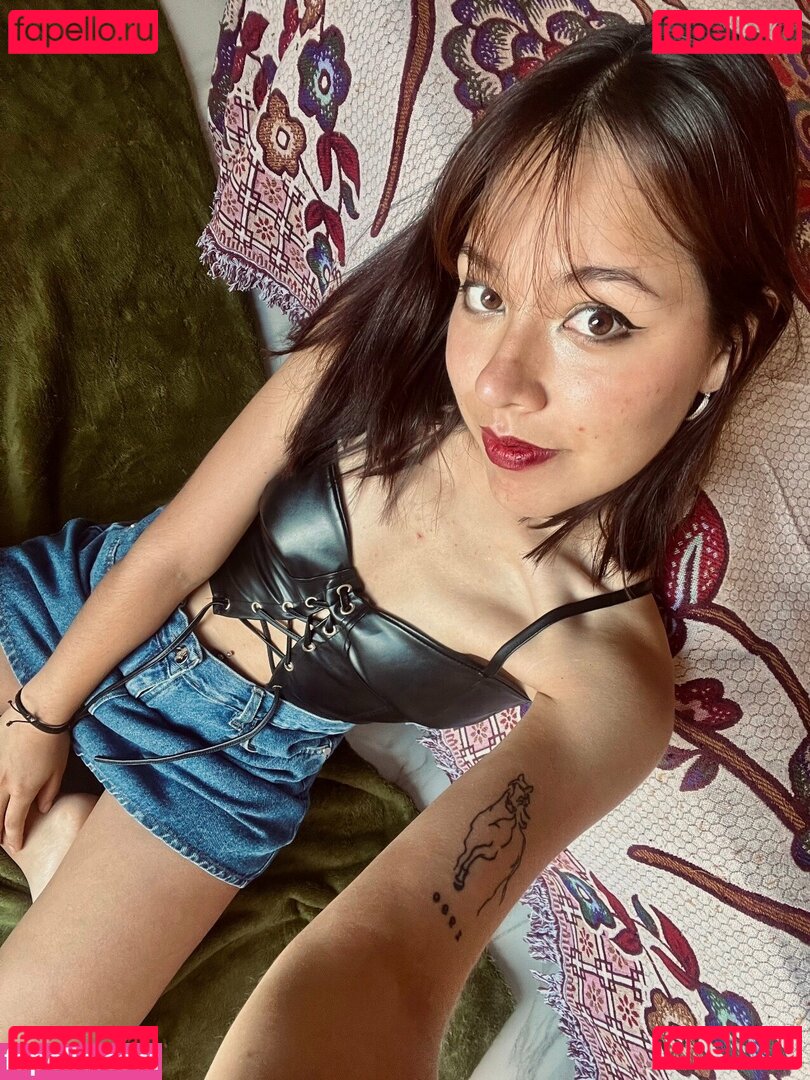 raecalu Nude Onlyfans Photo 29