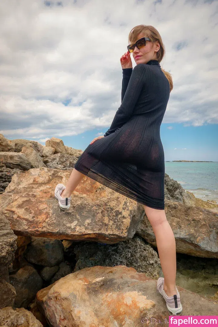 Da Moroshka Onlyfans Photo Gallery 