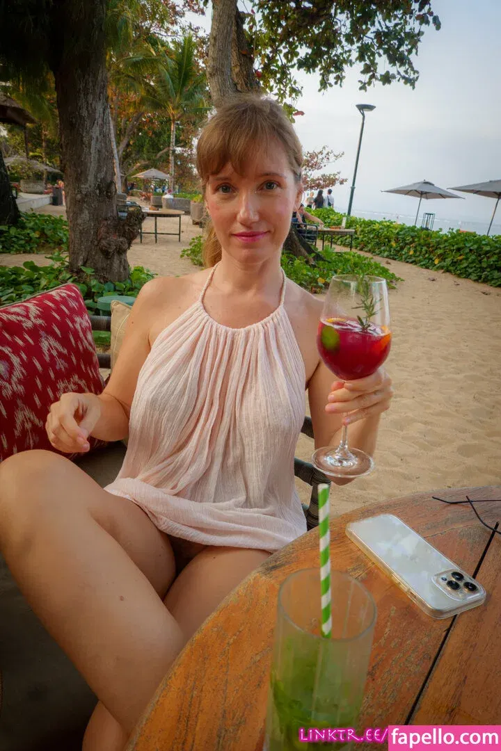 Da Moroshka Onlyfans Photo Gallery 