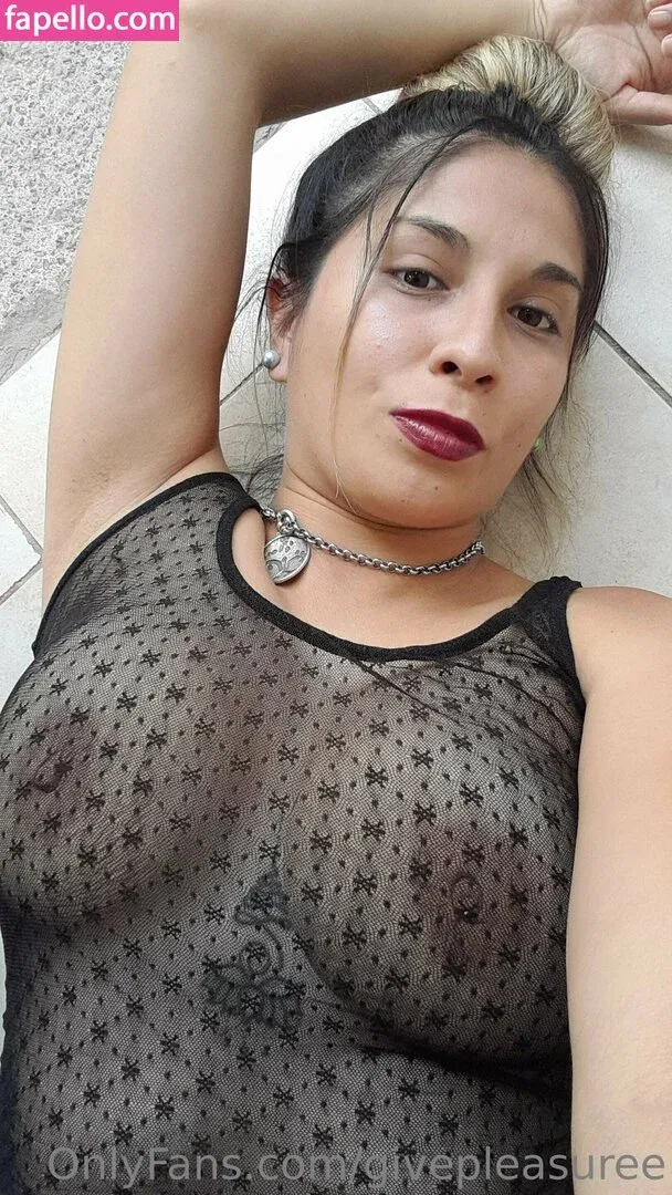 givepleasuree Onlyfans Photo Gallery 