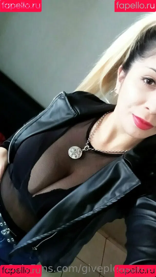 givepleasuree Onlyfans Photo Gallery 