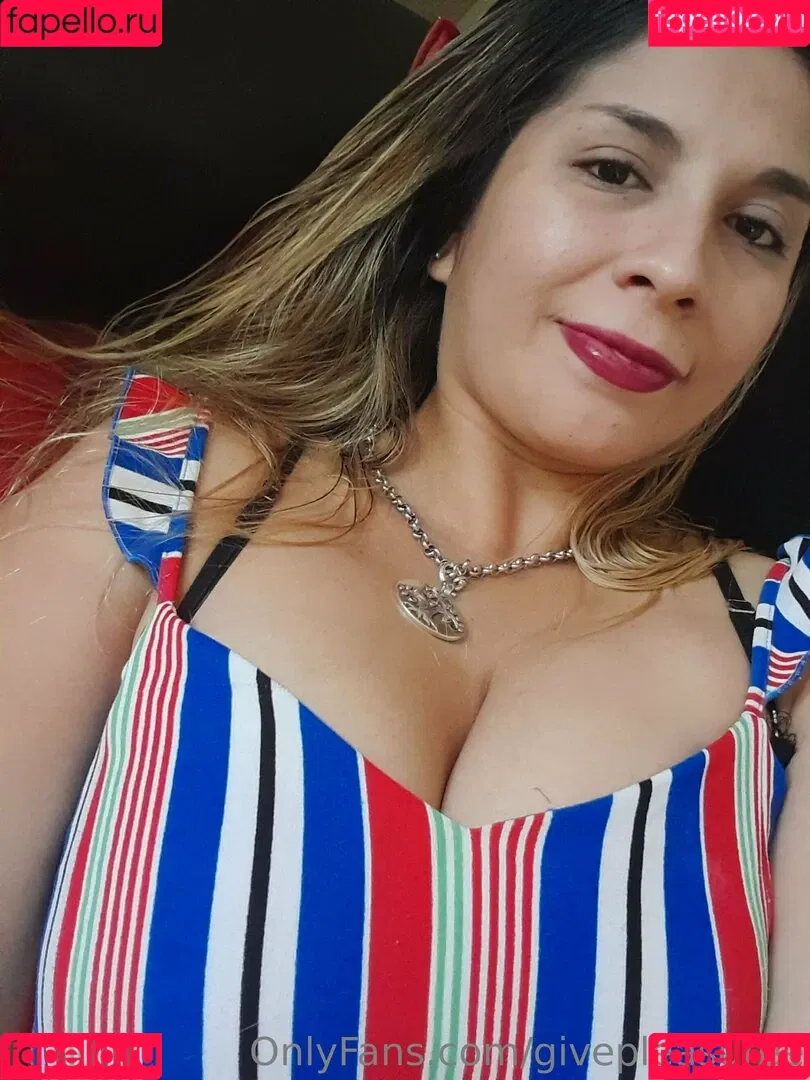 givepleasuree Onlyfans Photo Gallery 