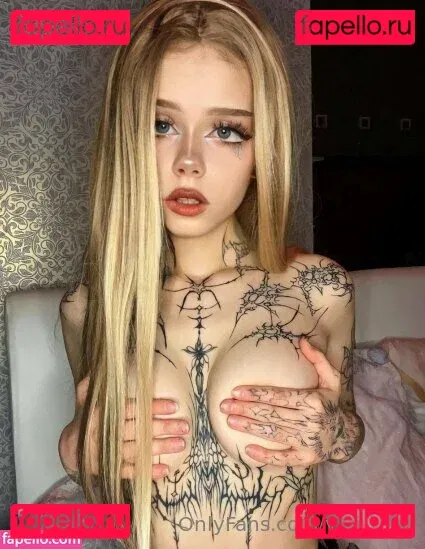 vivi_torn Onlyfans Photo Gallery 