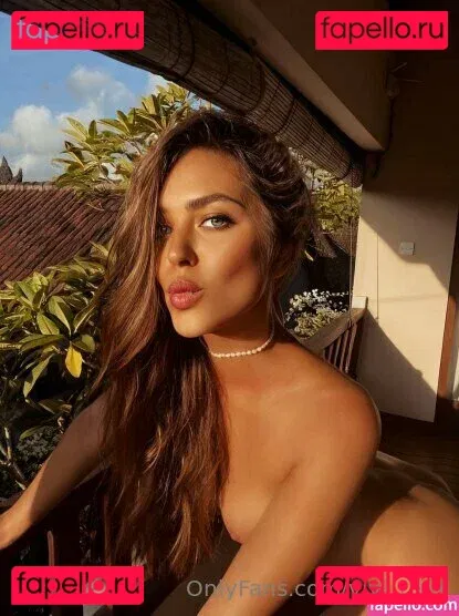 vivi_torn Onlyfans Photo Gallery 