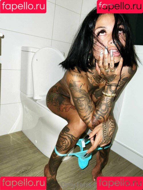 kalistorm Onlyfans Photo Gallery 