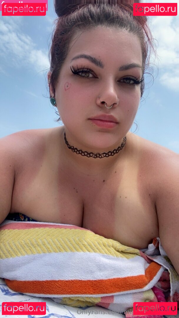 miss.fineappless Nude Onlyfans Photo 11