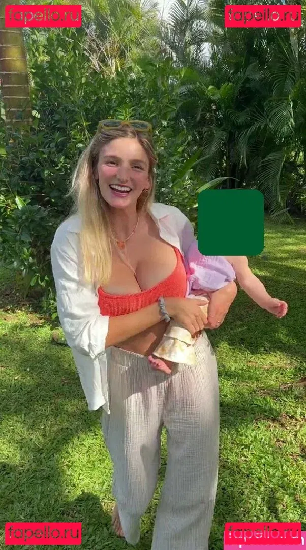 Isabella Abell Onlyfans Photo Gallery 