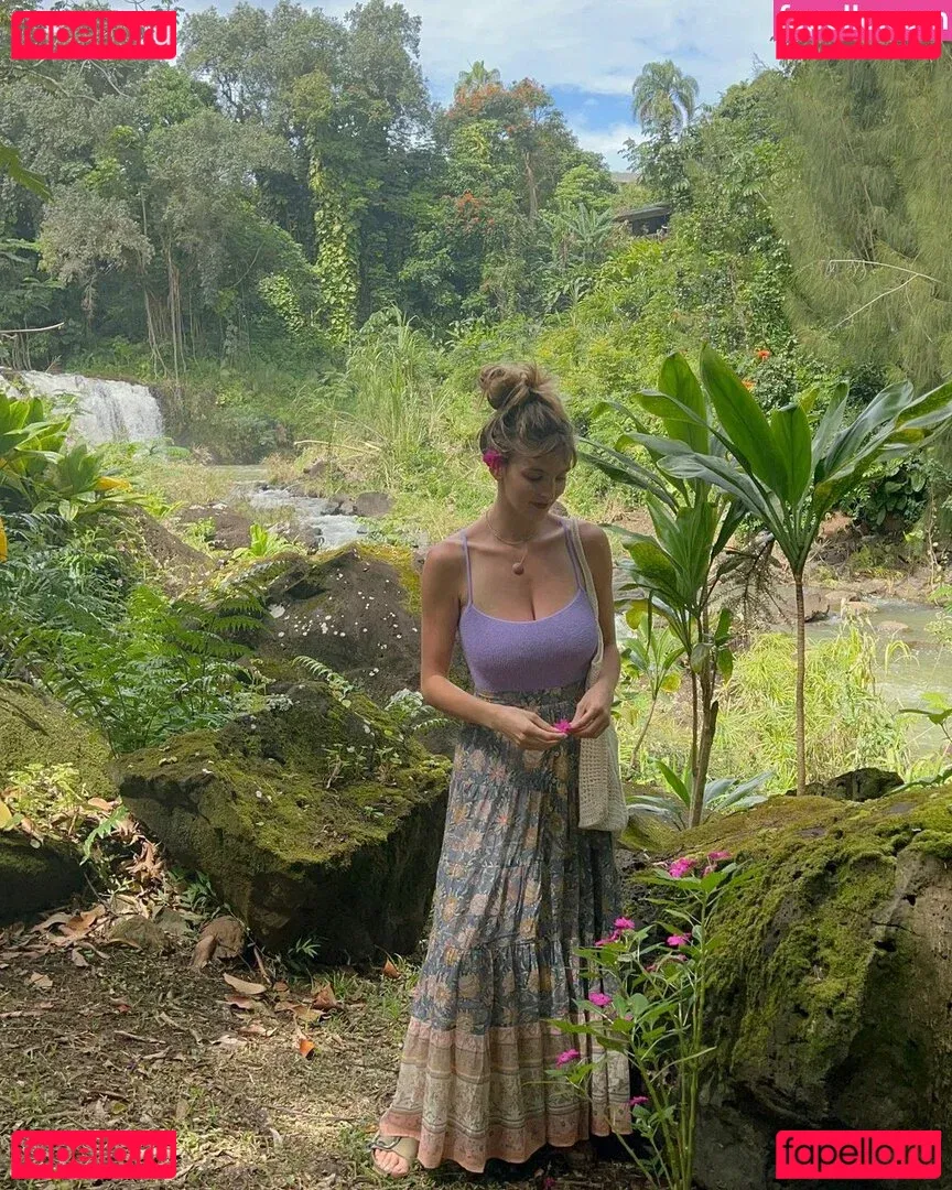 Isabella Abell Onlyfans Photo Gallery 