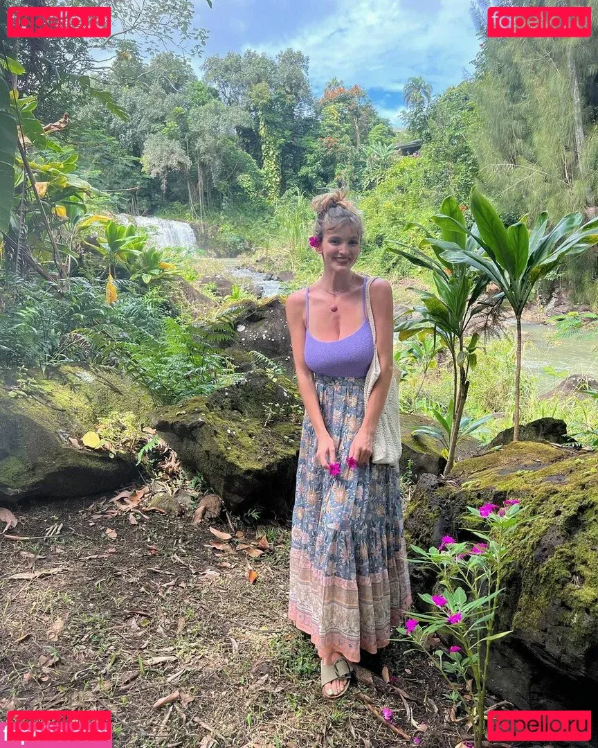 Isabella Abell Onlyfans Photo Gallery 