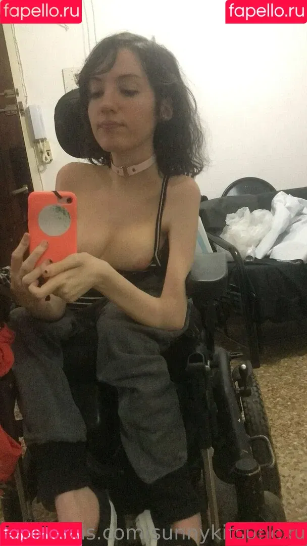 sunnykitsunexo Onlyfans Photo Gallery 