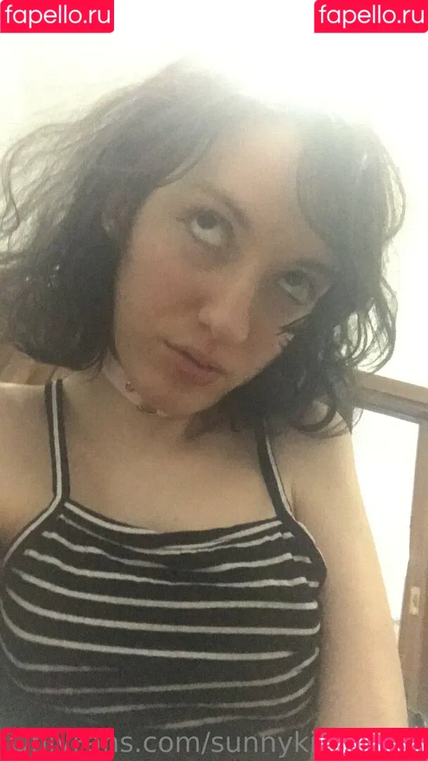 sunnykitsunexo Onlyfans Photo Gallery 