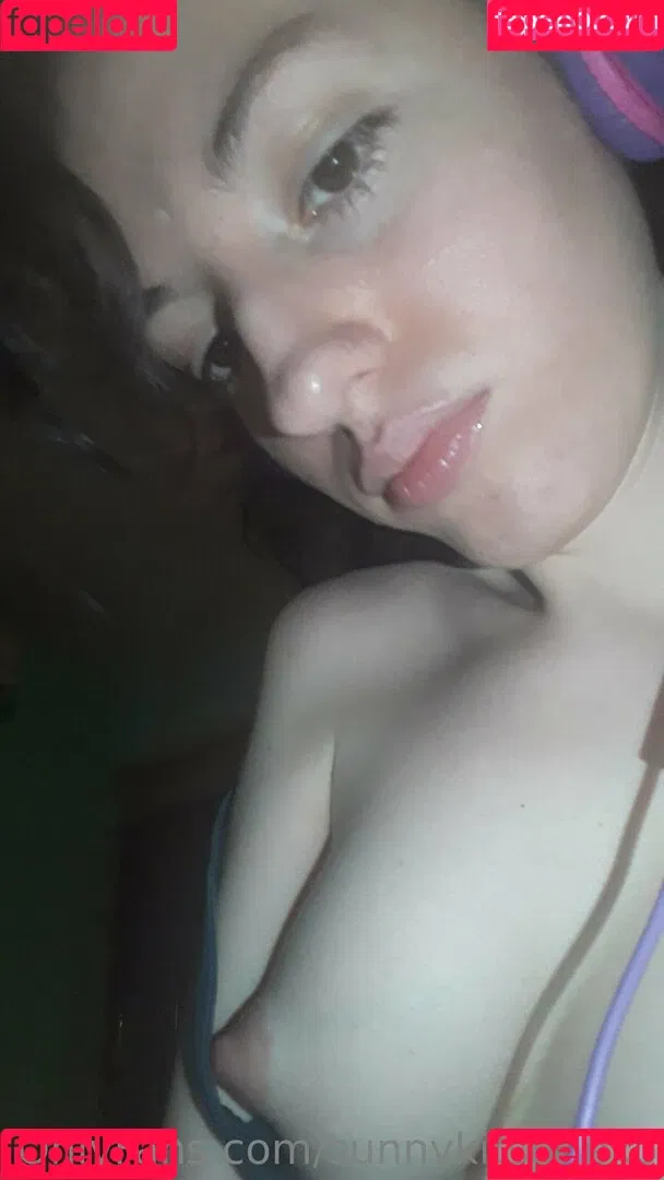 sunnykitsunexo Onlyfans Photo Gallery 