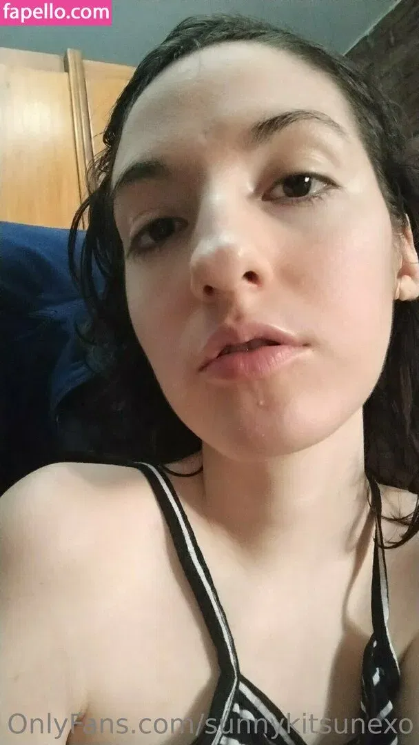 sunnykitsunexo Onlyfans Photo Gallery 