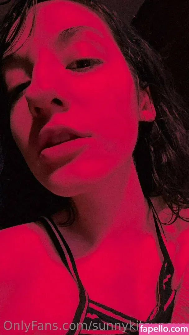 sunnykitsunexo Onlyfans Photo Gallery 