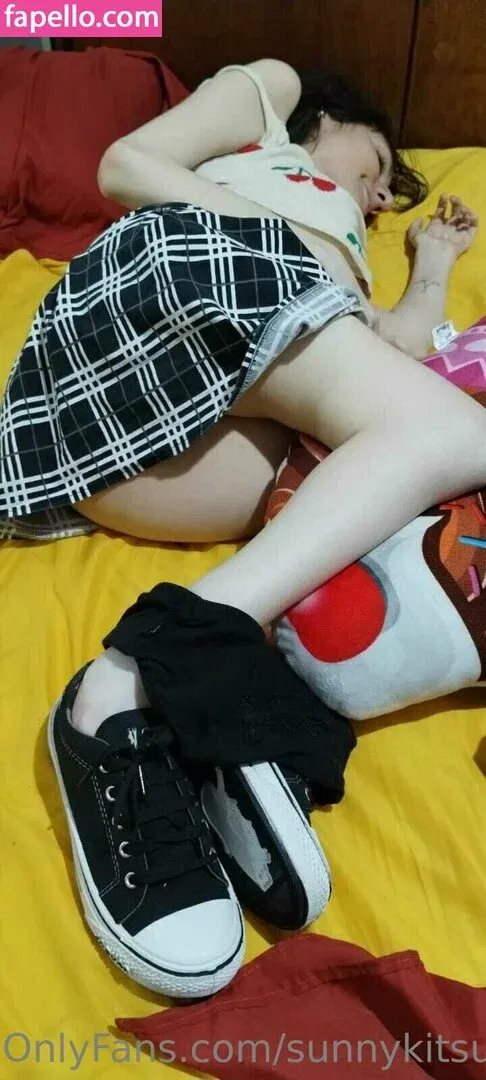 sunnykitsunexo Onlyfans Photo Gallery 