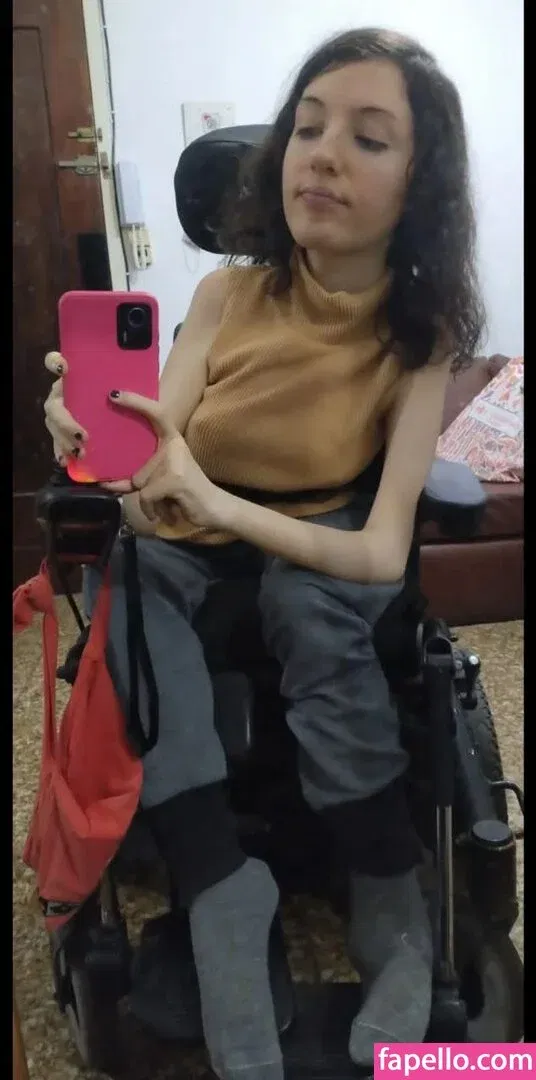 sunnykitsunexo Onlyfans Photo Gallery 