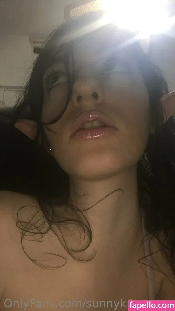sunnykitsunexo Onlyfans Photo Gallery 