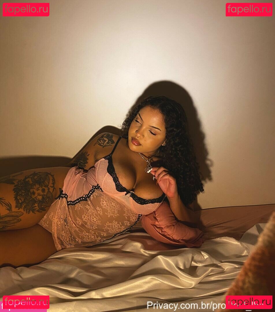 julha Nude Onlyfans Photo 3