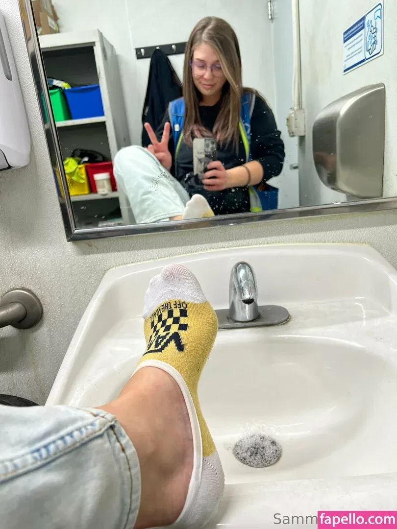 sammysole Onlyfans Photo Gallery 