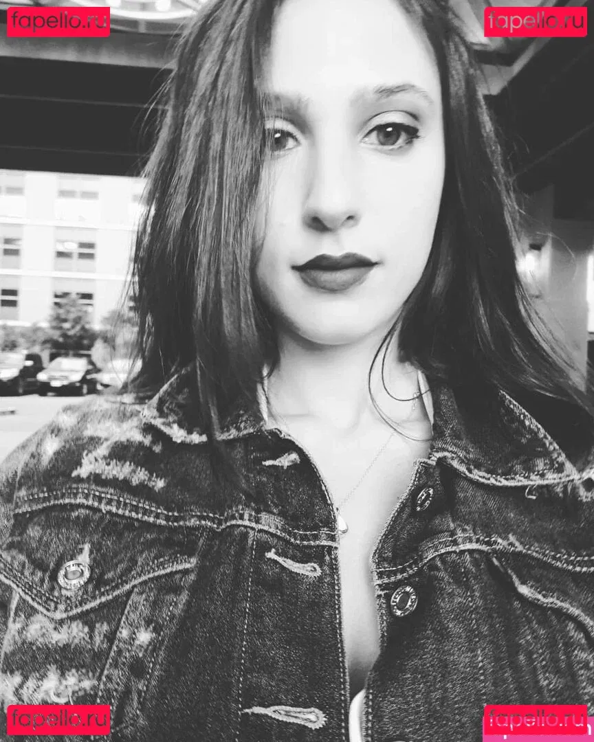 Alysha Grace Marko Onlyfans Photo Gallery 