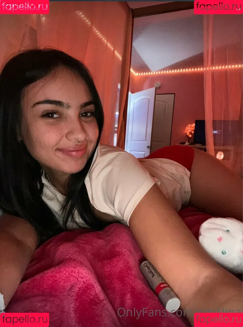 Emilia Onlyfans Photo Gallery 
