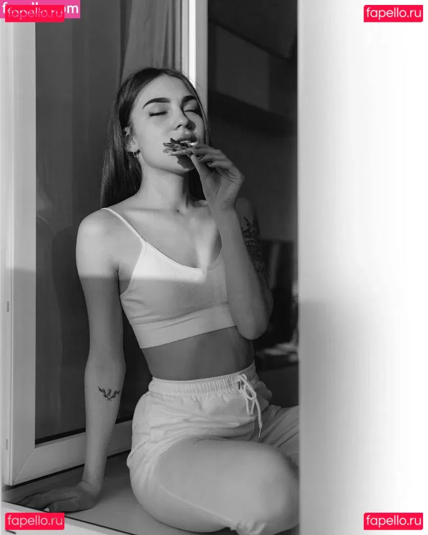 Earlyflowerr Onlyfans Photo Gallery 