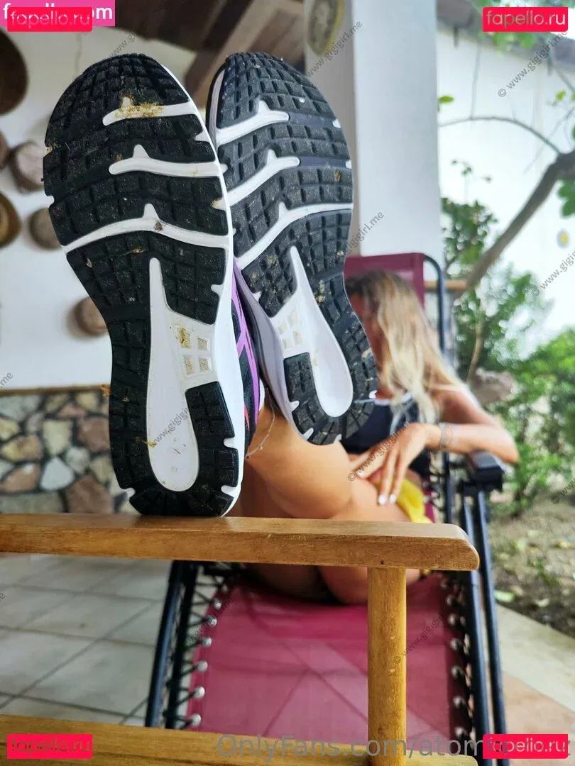 atomictoez Onlyfans Photo Gallery 