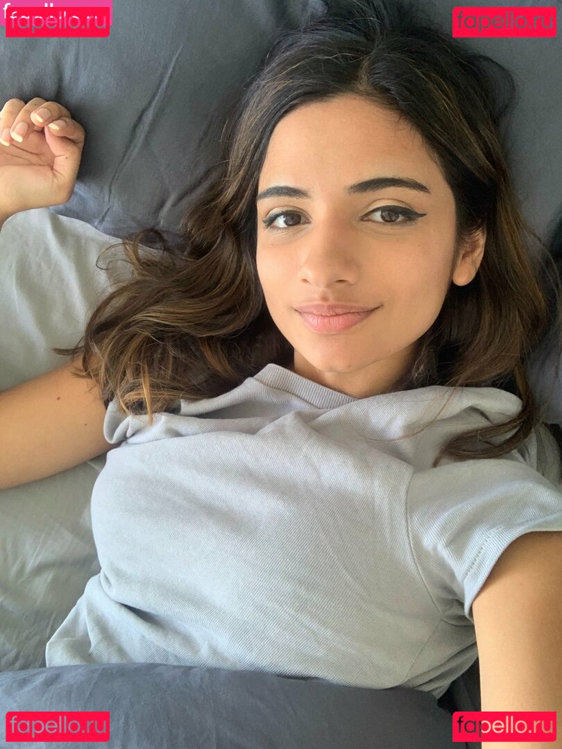 farhakhalidi Nude Onlyfans Photo 12