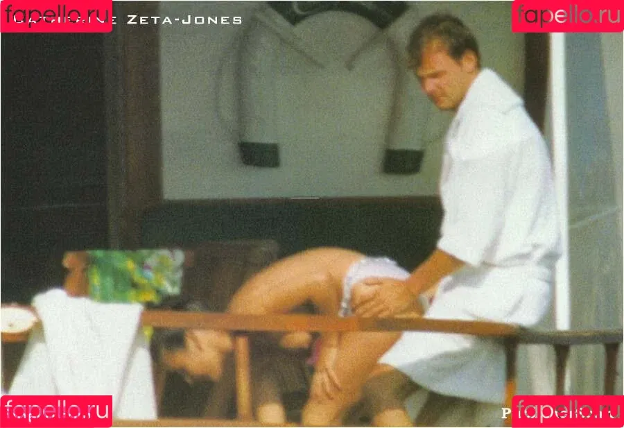 Catherine Zeta-Jones Onlyfans Photo Gallery 