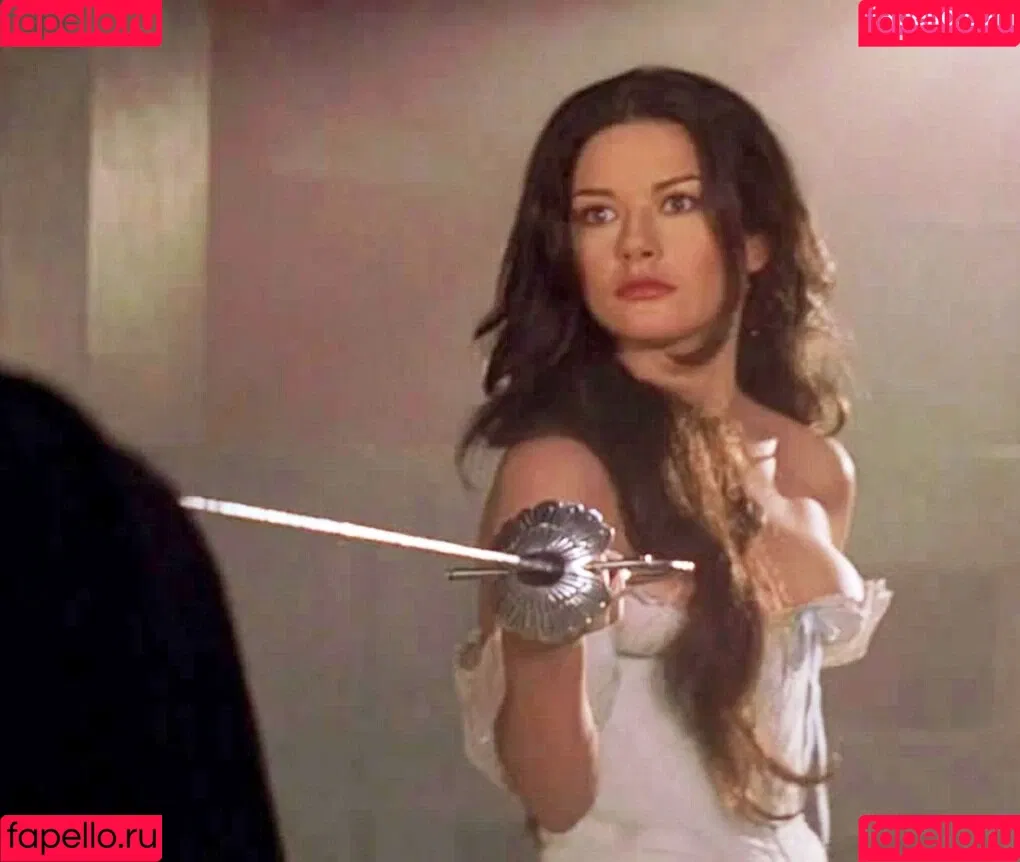 Catherine Zeta-Jones Onlyfans Photo Gallery 