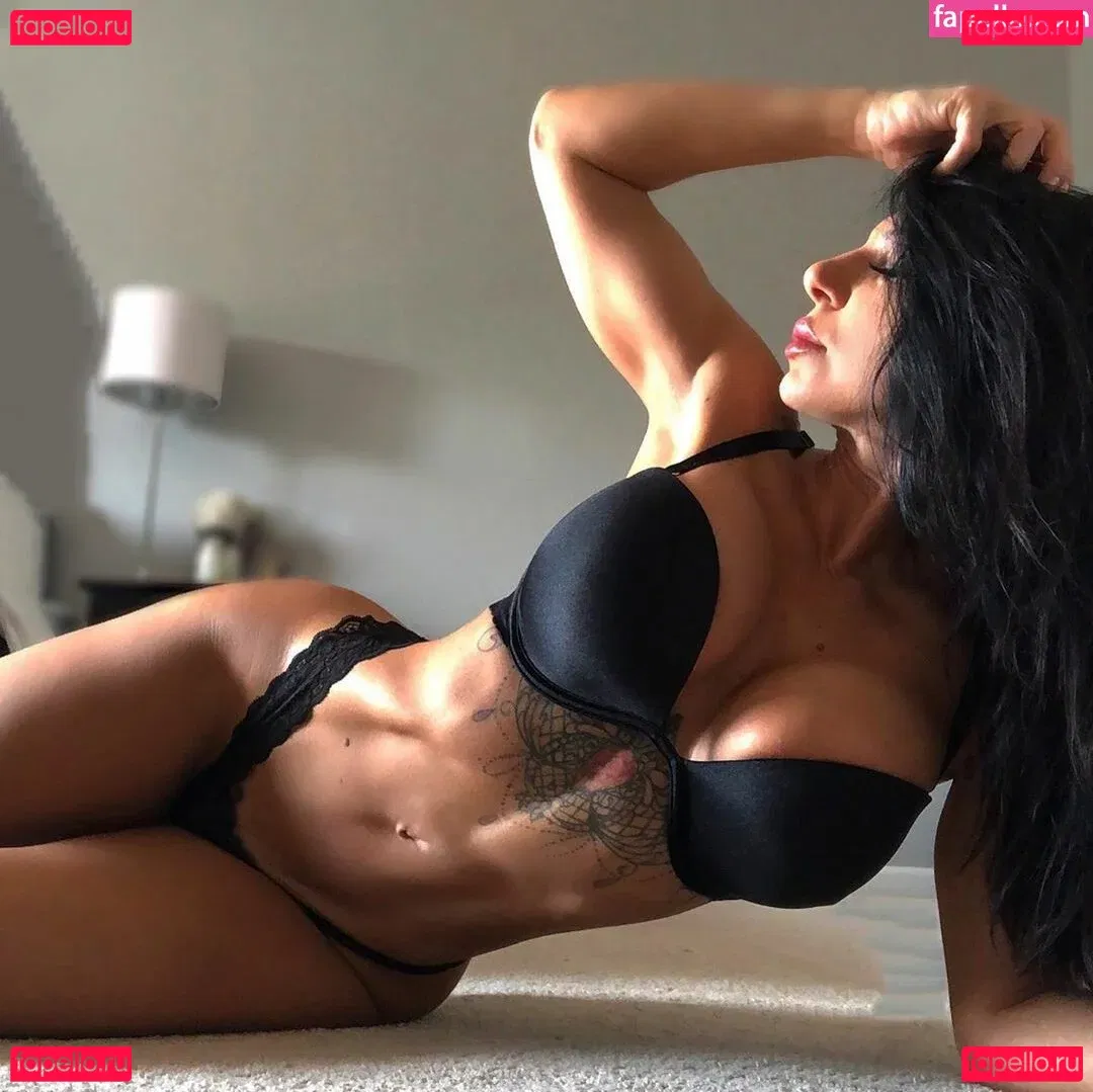 Rebel Lilly Onlyfans Photo Gallery 