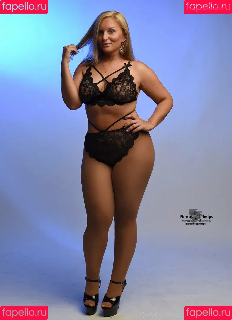 realelizajayne Onlyfans Photo Gallery 