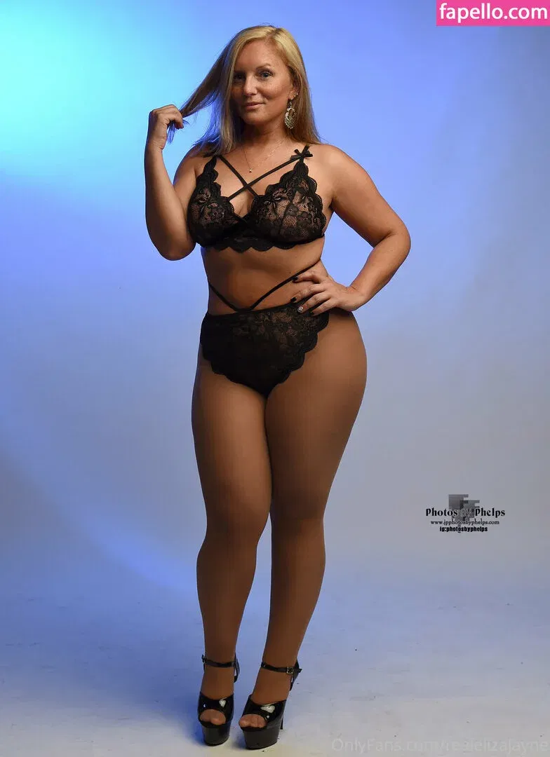 realelizajayne Onlyfans Photo Gallery 