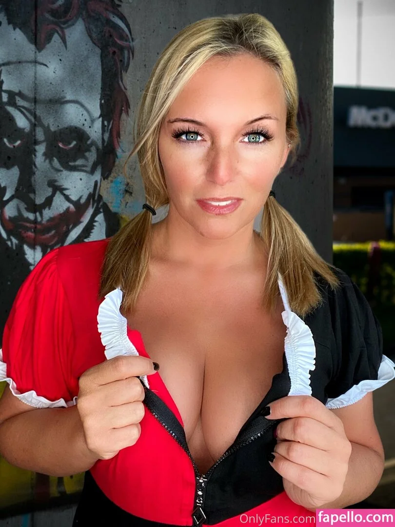 realelizajayne Onlyfans Photo Gallery 