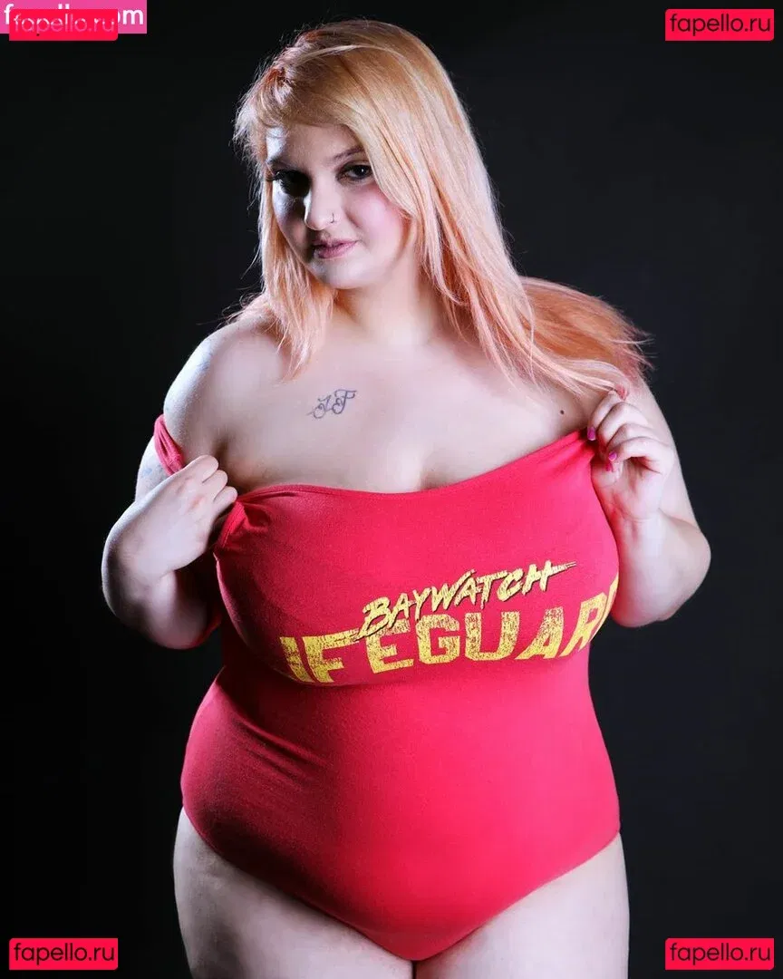 Hilary Ilariaa Onlyfans Photo Gallery 