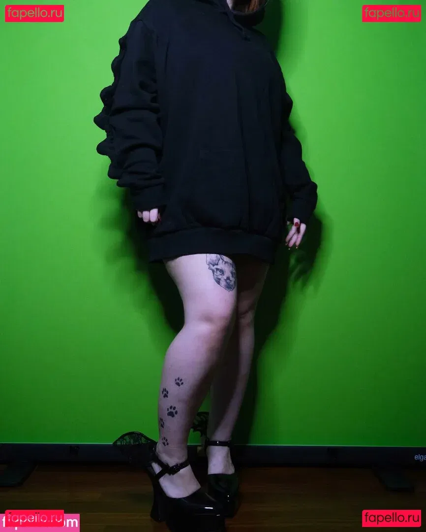 Hilary Ilariaa Onlyfans Photo Gallery 