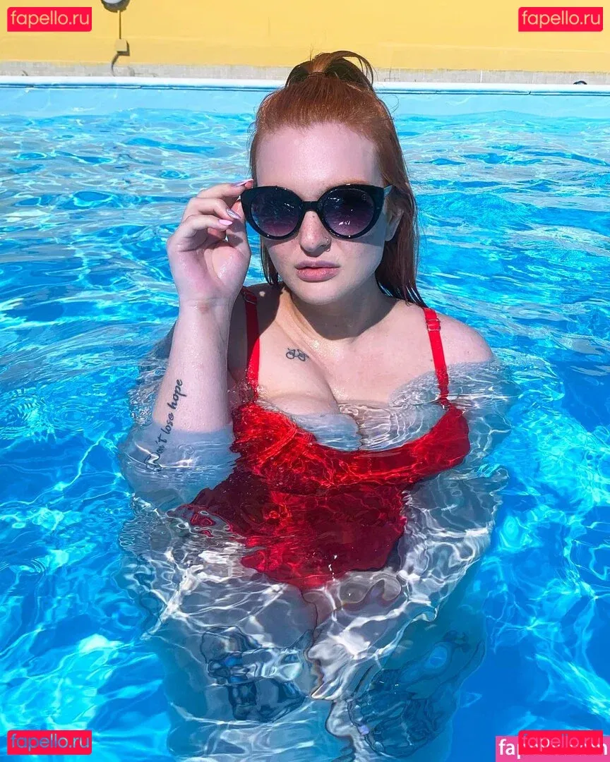 Hilary Ilariaa Onlyfans Photo Gallery 