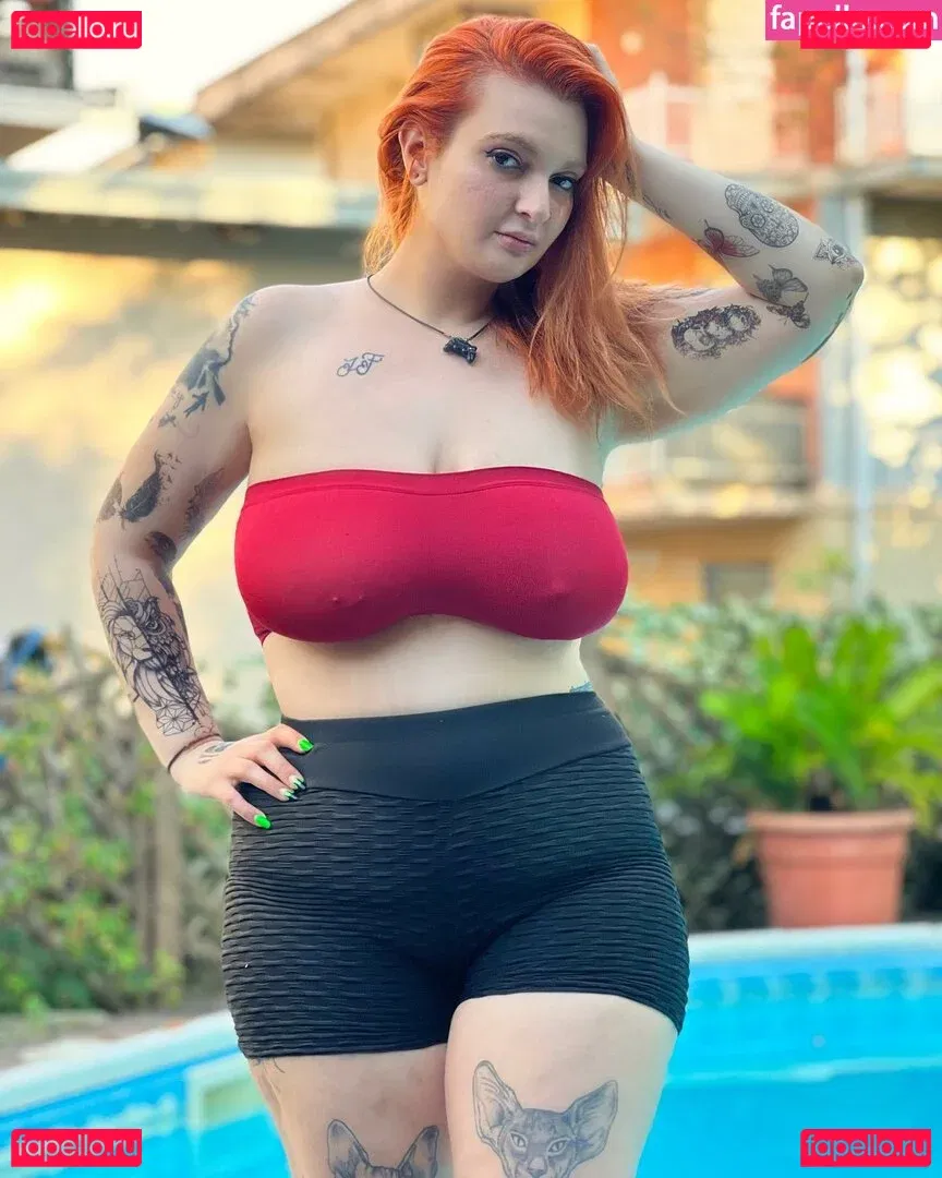 Hilary Ilariaa Onlyfans Photo Gallery 