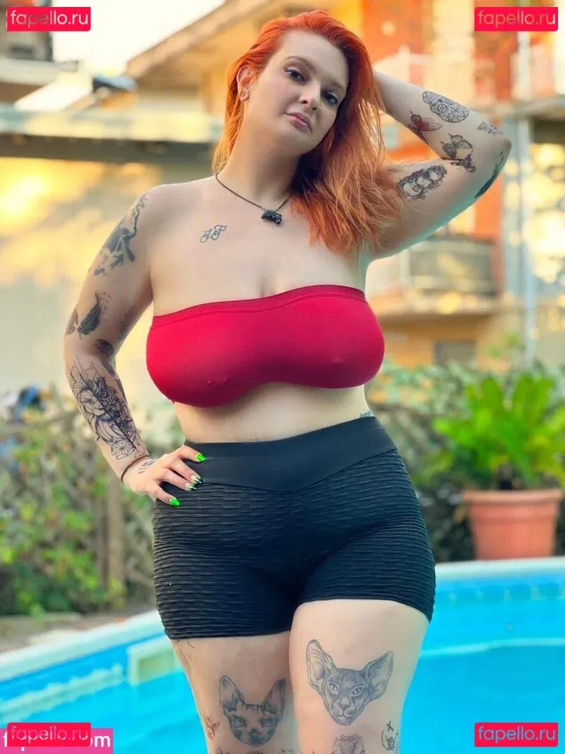 Hilary Ilariaa Onlyfans Photo Gallery 