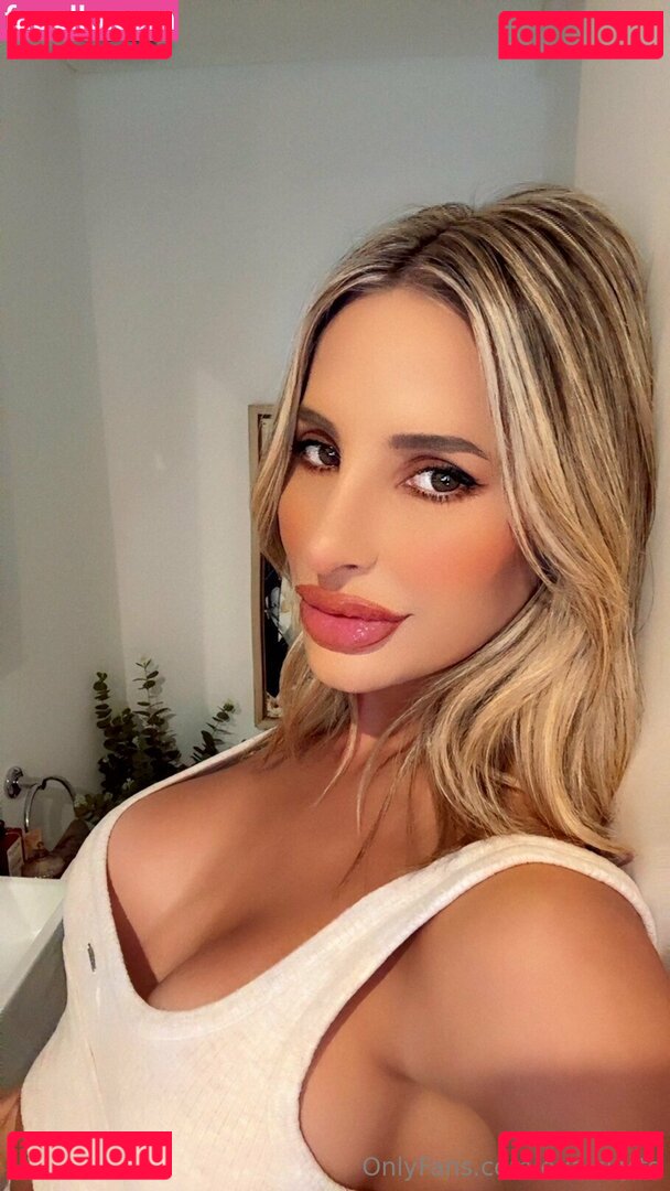 eva.sky.ts Nude Onlyfans Photo 43