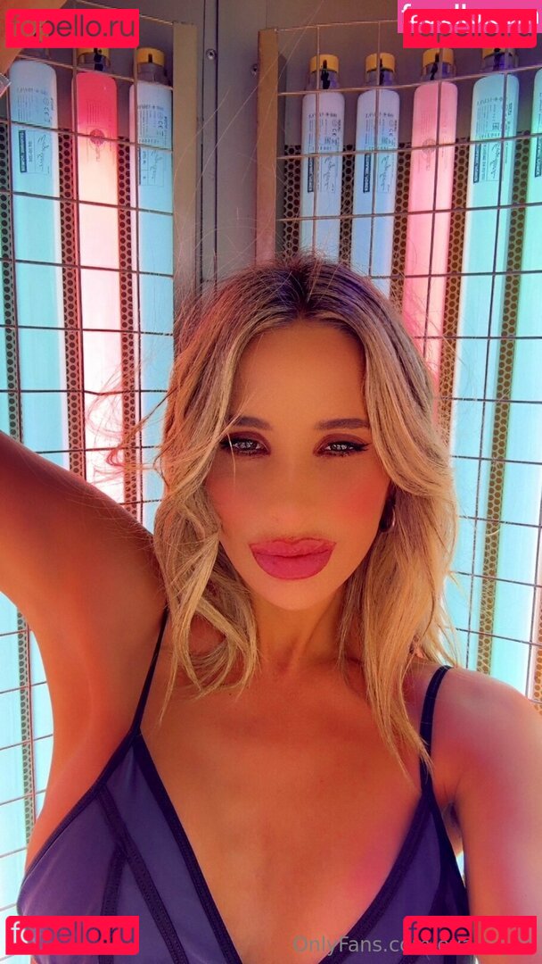 eva.sky.ts Nude Onlyfans Photo 27